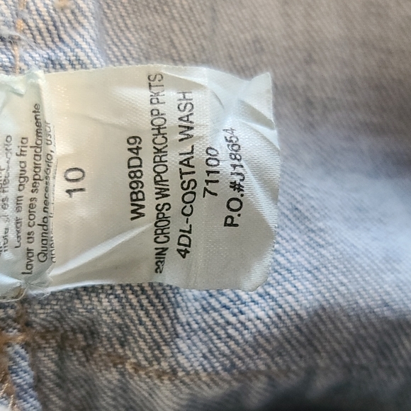 Calvin Klein 23 Inch Crops with Porkchop Pocket Distressed Denim Jeans - Size 10 - Picture 10 of 12